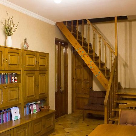 Nino'S Guest House Tiflis Exterior foto