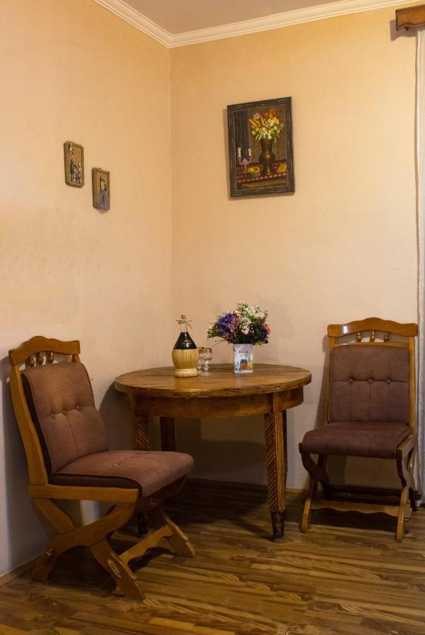 Nino'S Guest House Tiflis Exterior foto